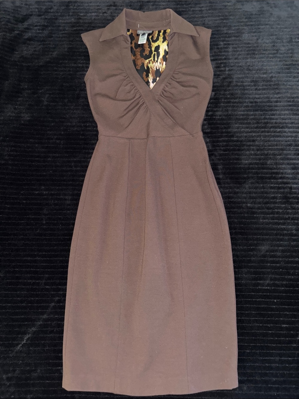 Cache Contour Sz 4 Classic Brown V-Neck Wrap Sheath Dress